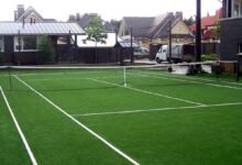 Photo of Подготовка к резке газона на теннисном корте